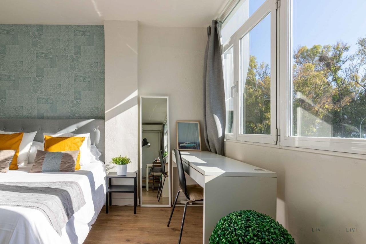 Apartamento En La Playa En Paseo Maritimo Málaga Kültér fotó