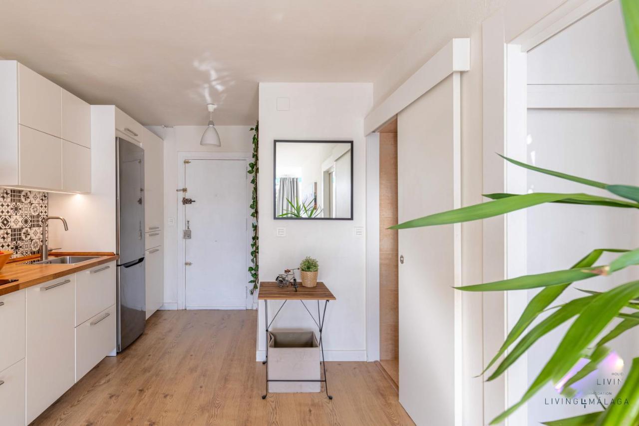 Apartamento En La Playa En Paseo Maritimo Málaga Kültér fotó